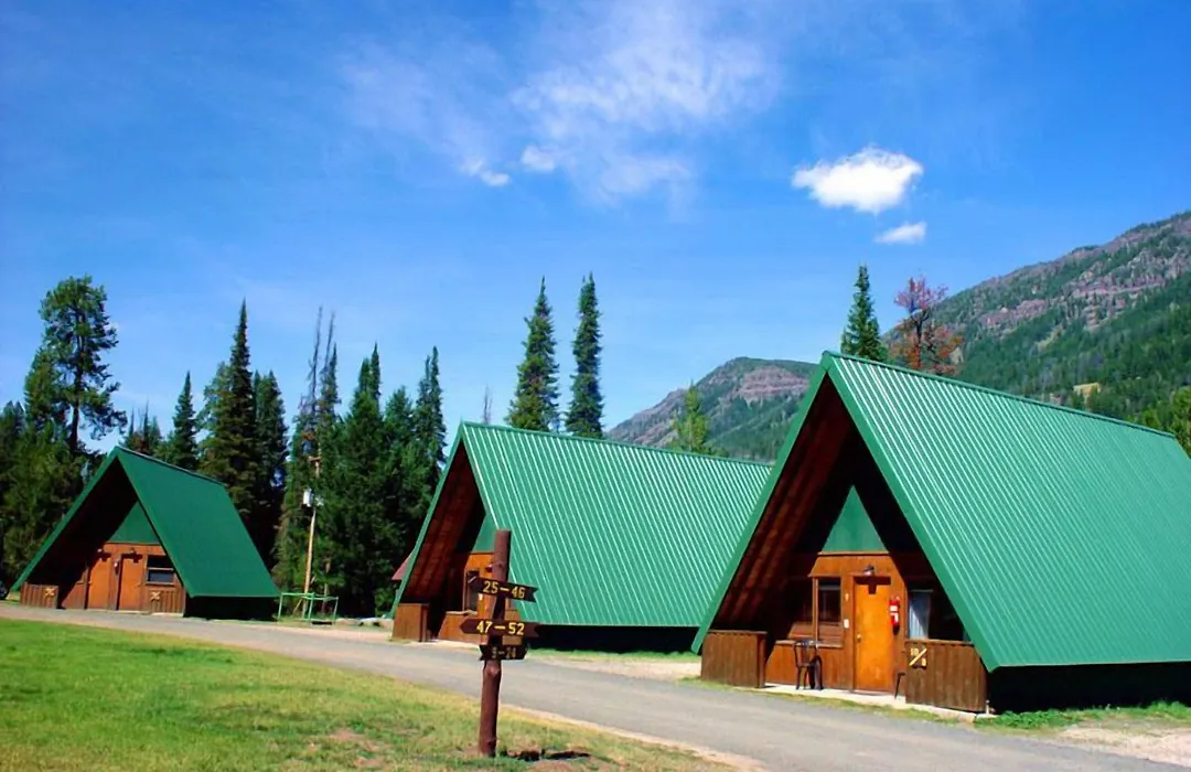 Pahaska Tepee Resort-1
