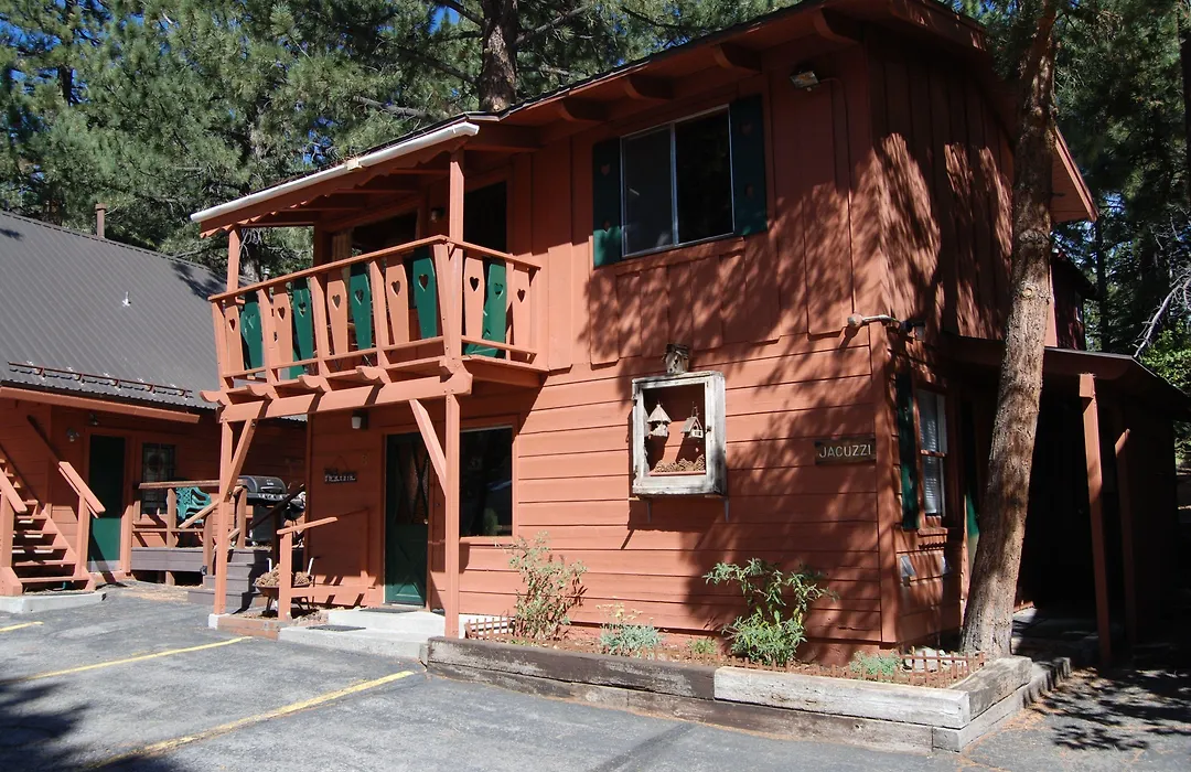 Edelweiss Lodge-1