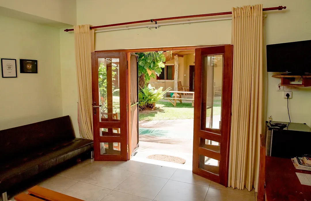Villa Shade-1