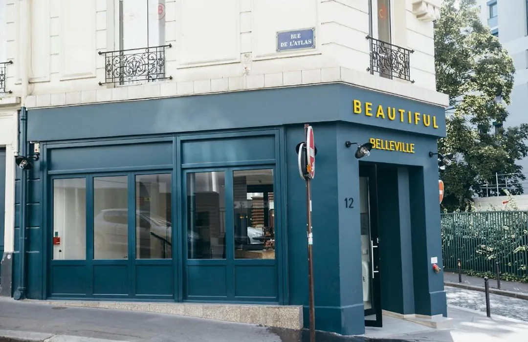 Beautiful Belleville Hotel & Hostel-1