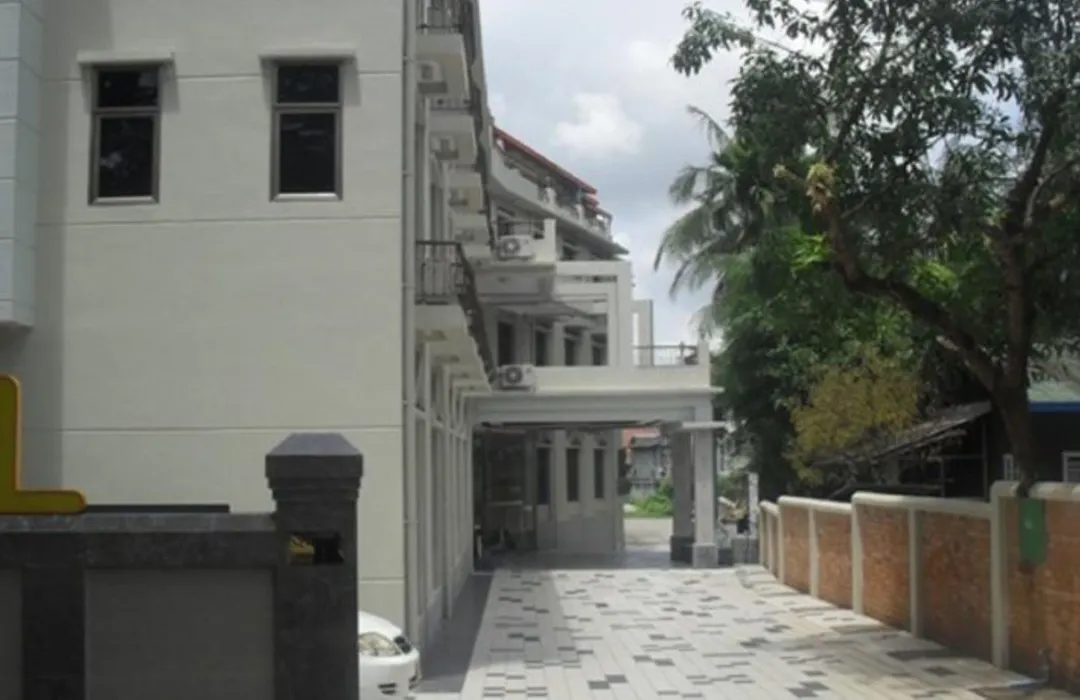 Yangon Airport Hotel-1