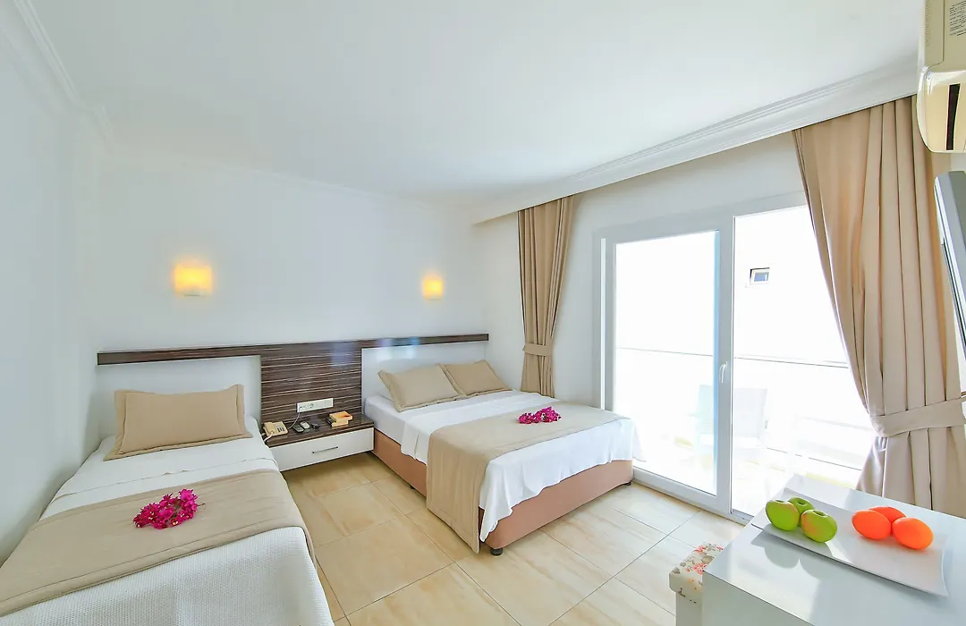 Belinda Hotel-1