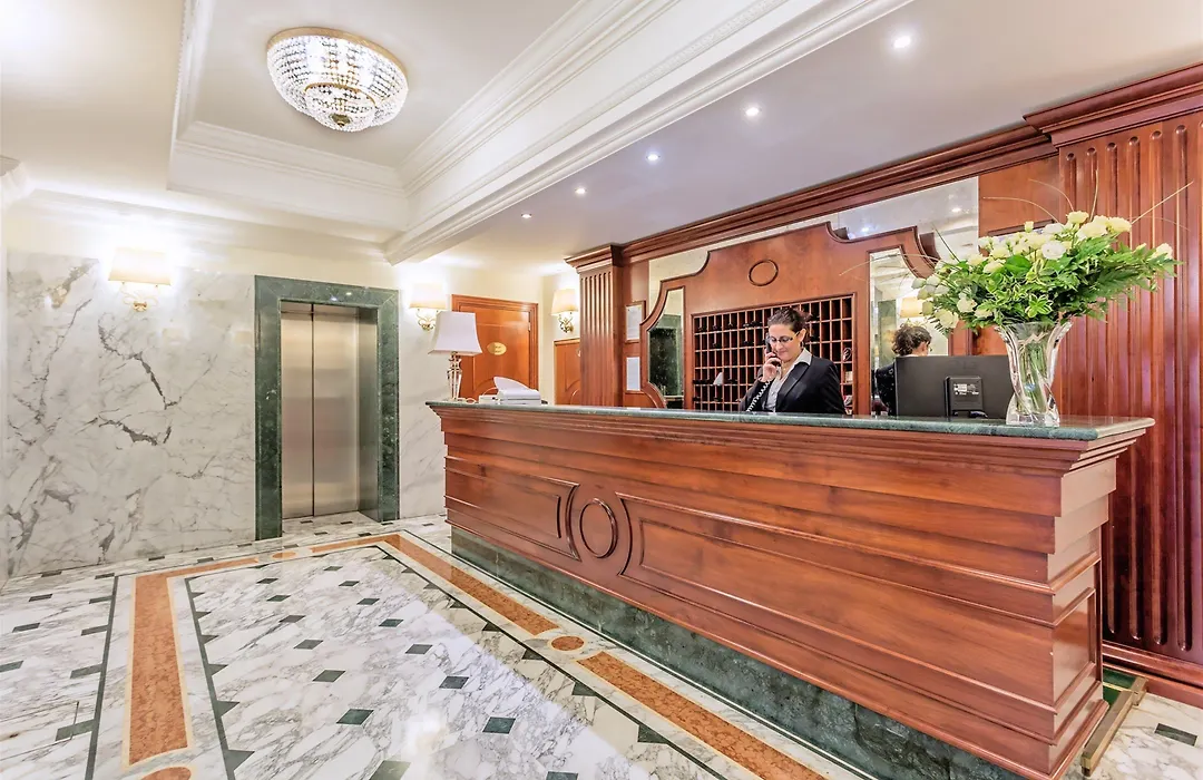Raeli Hotel Regio-1