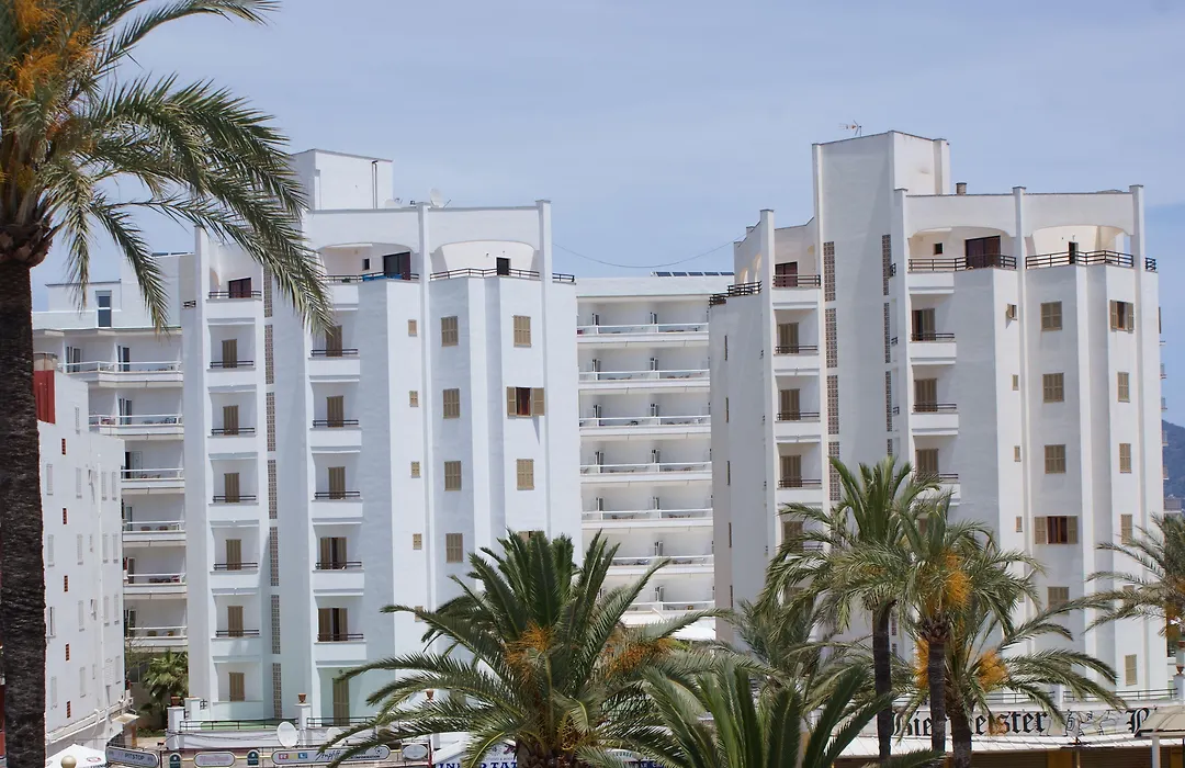 R2 Cala Millor-1