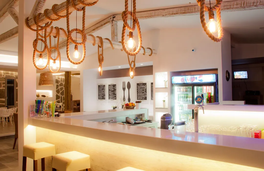 Malibu Boutique Studios & Bungalows-1