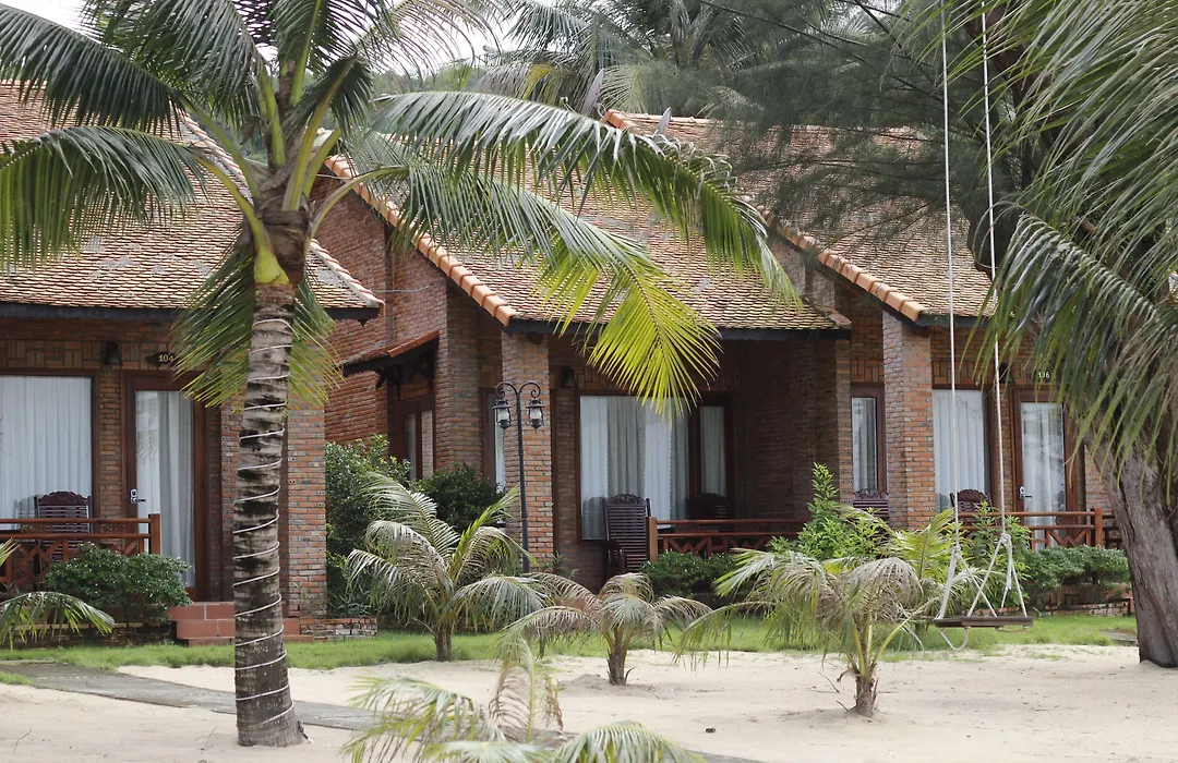Gold Coast Phu Quoc Beach Resort-1