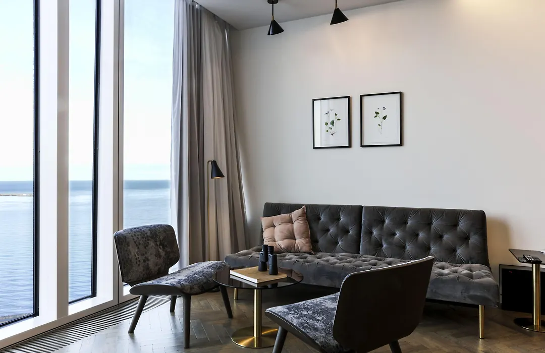 Tower Suites Reykjavik-1