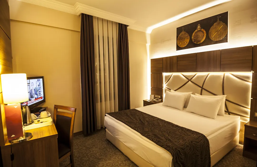 Rumi Hotel-1
