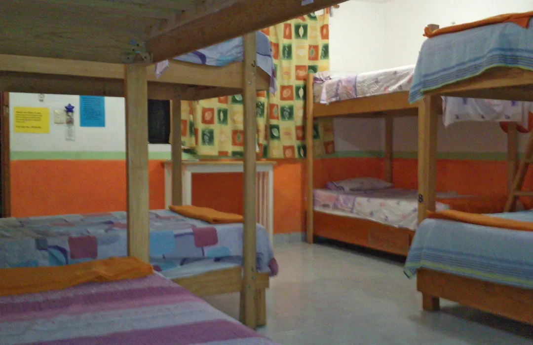 Amigos Hostel Cozumel-1