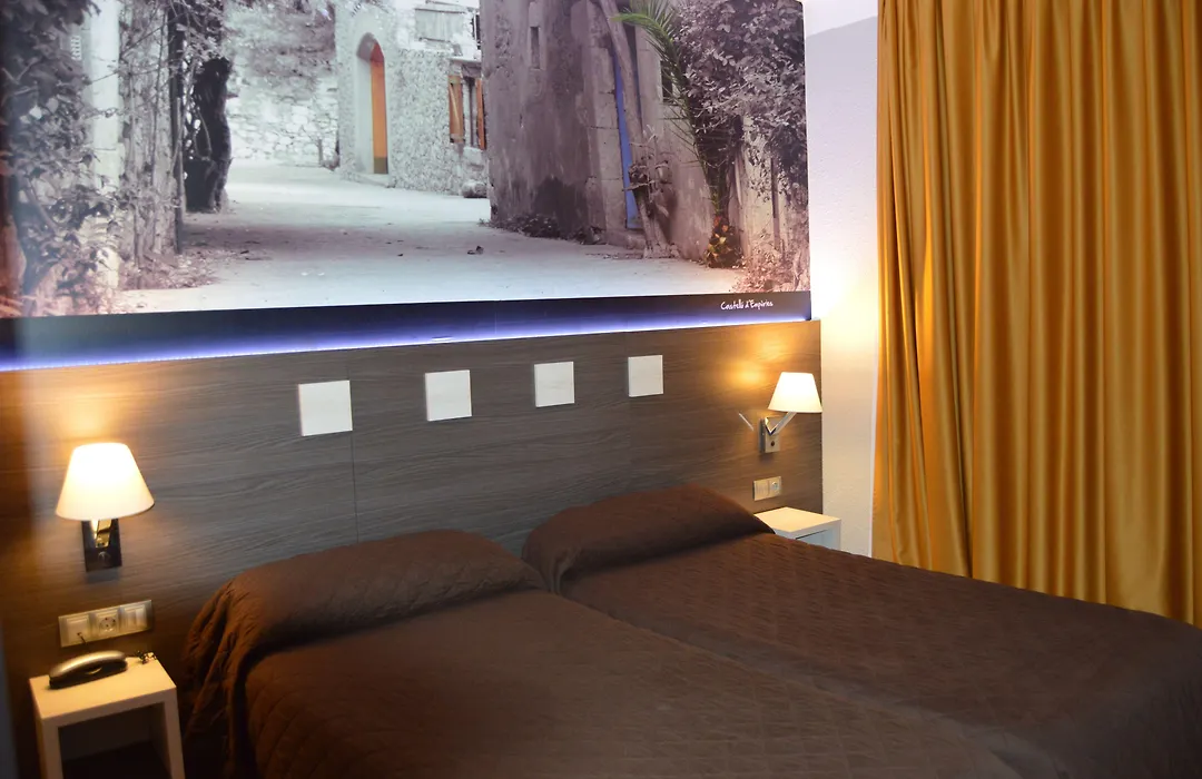 Hotel Ciutadella-1