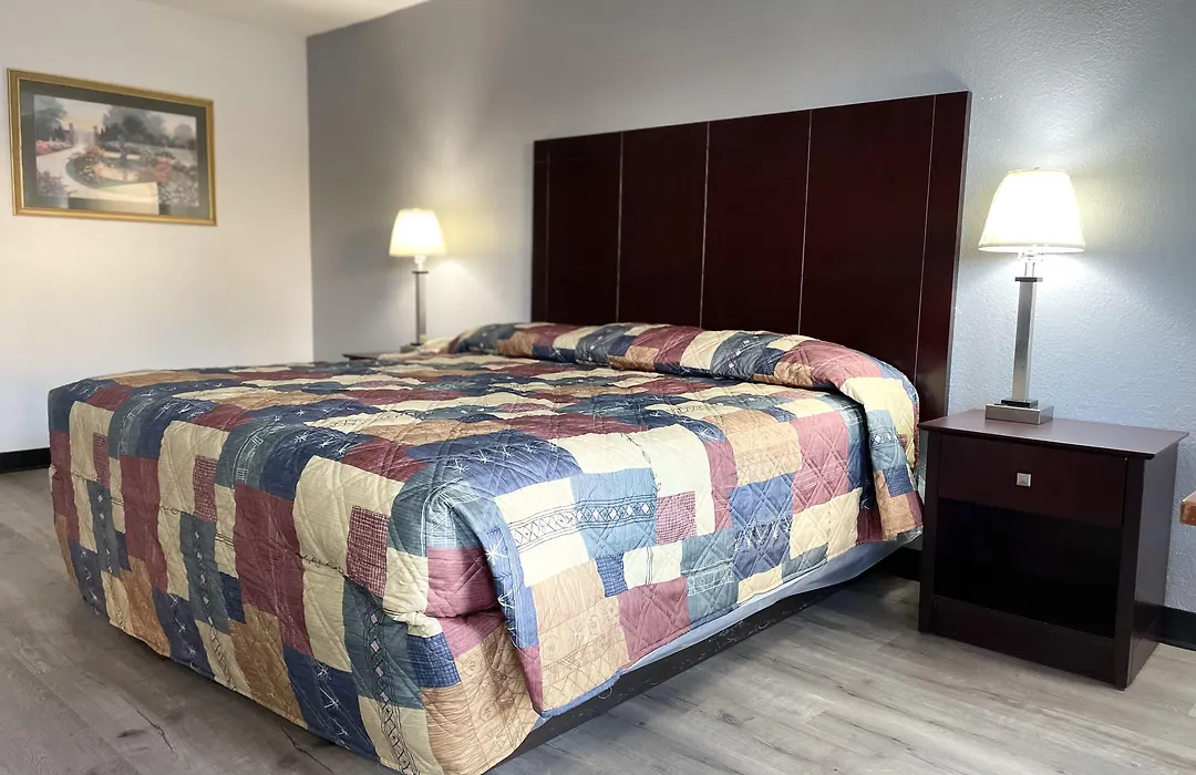 Capital Inn-1