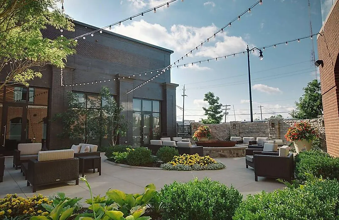 Courtyard By Marriott Columbus Osu-1