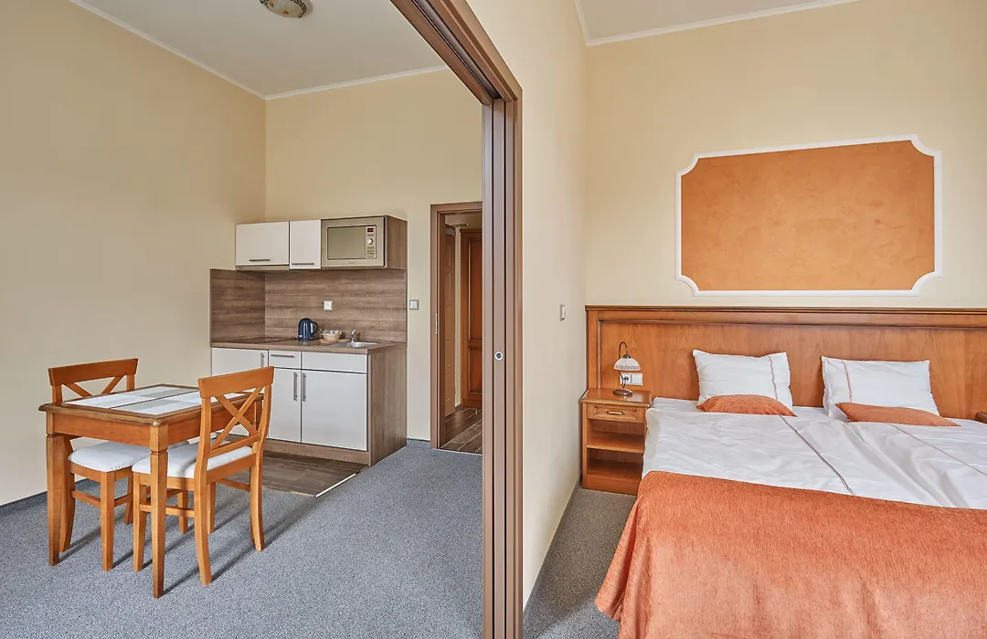 Akropolis Apart Hotel-1
