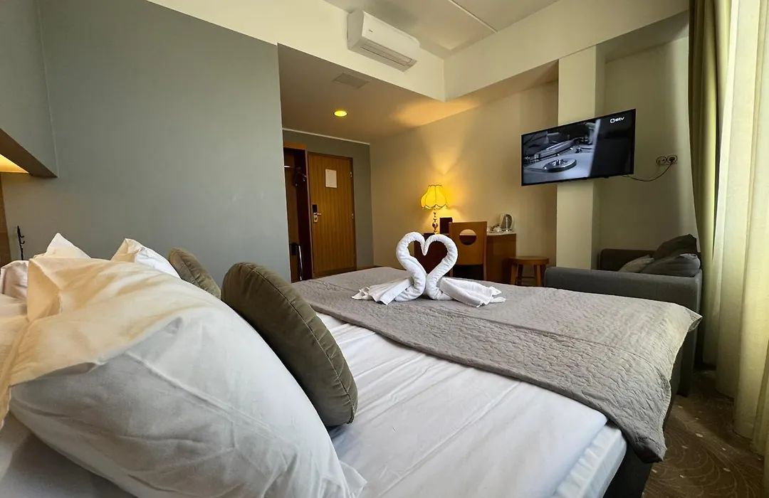 Hotel Bern By Rikas Hotels-1
