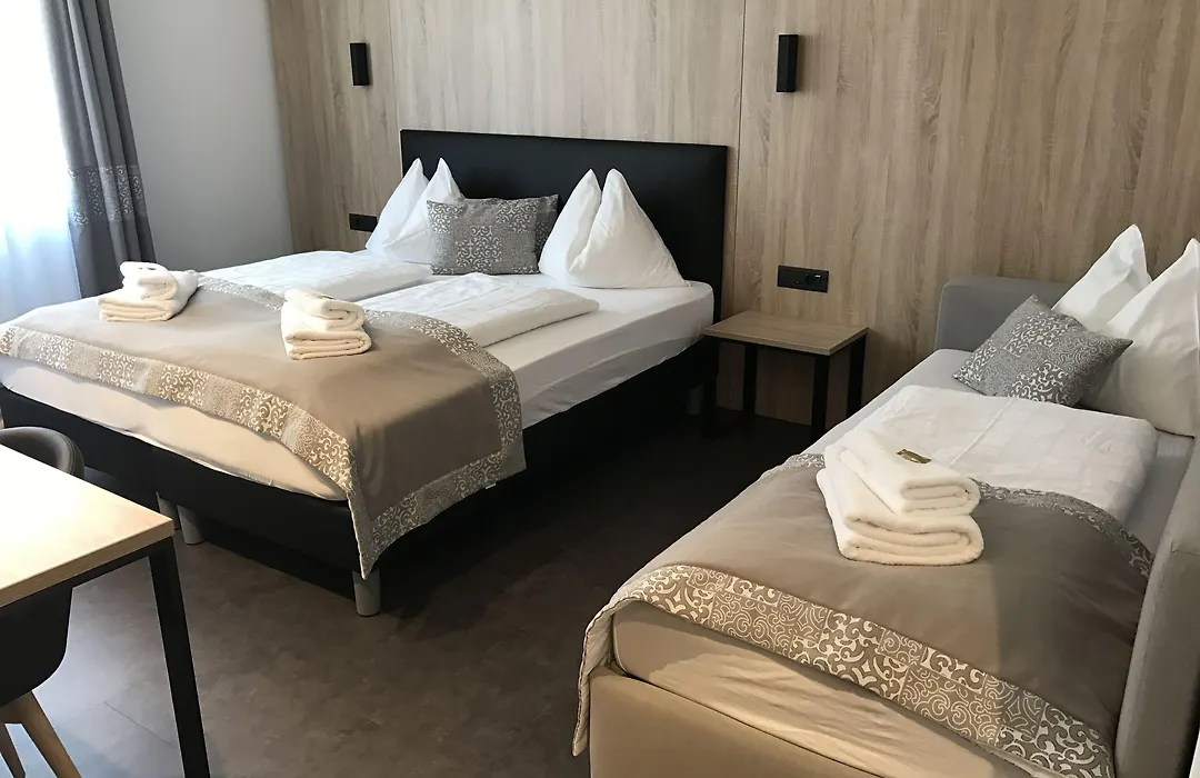 Tourist Hotel-1