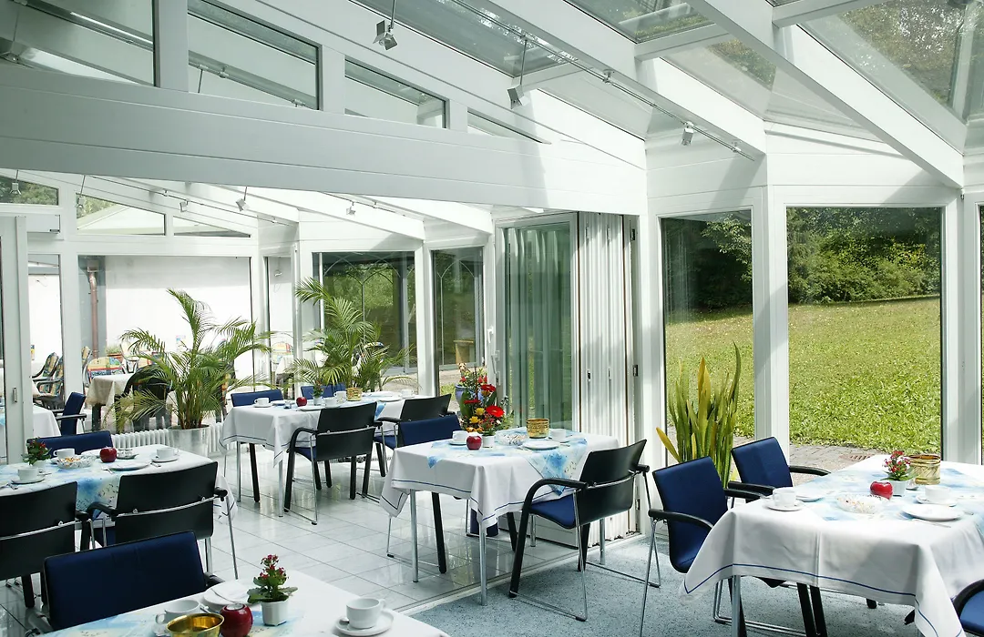 Hotel Orbtal-1