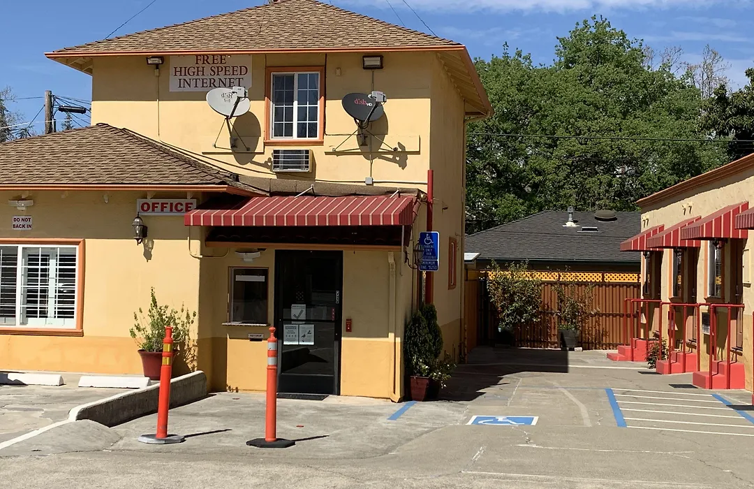 Budget Motel-1