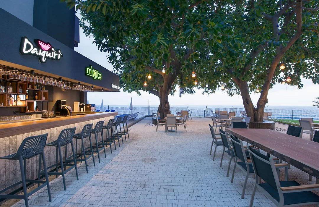 Floria Beach Hotel-1