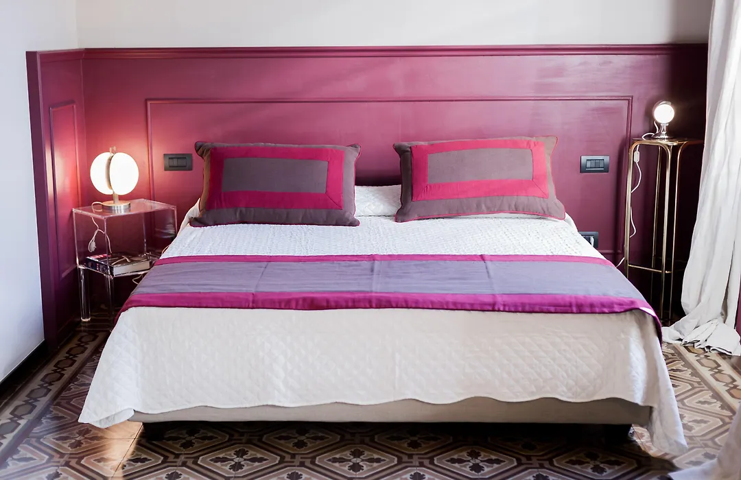 Arnobio Florence Suites-1