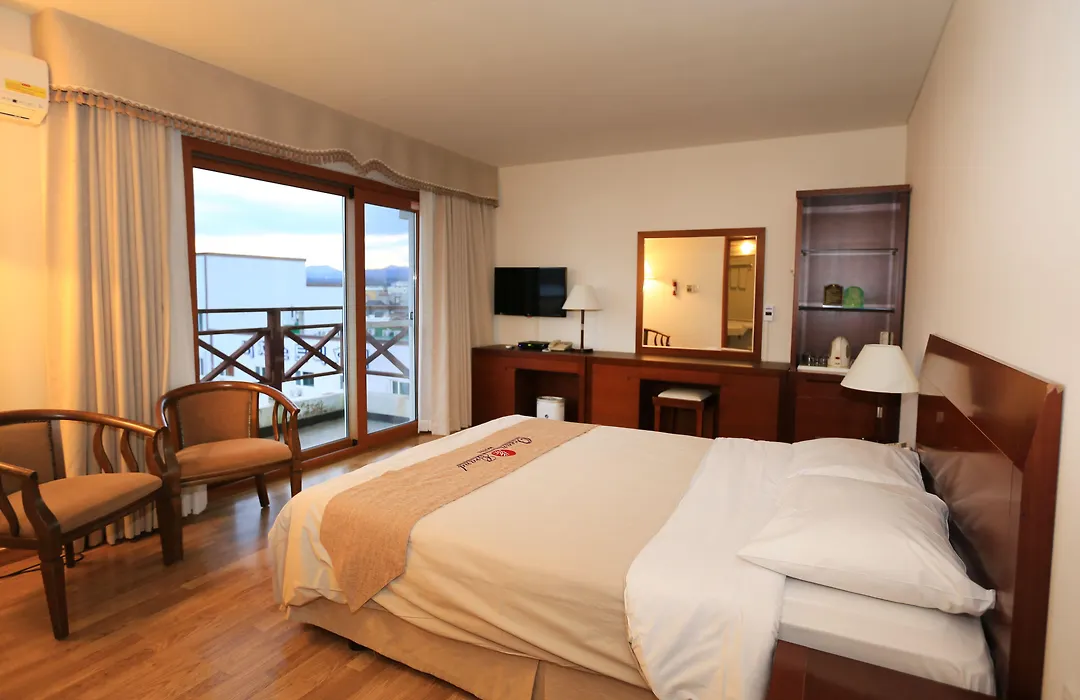 Ocean Grand Hotel-1