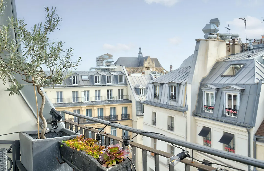Apartments Du Louvre St Honoré-1