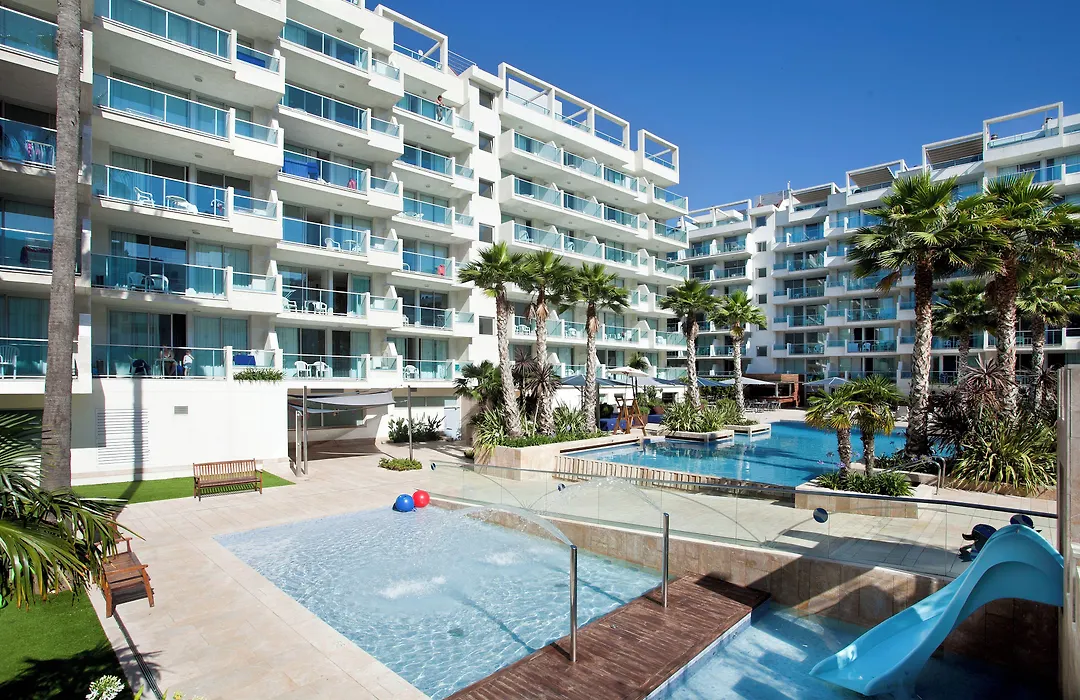 Acacias Apartamentos Salou-1