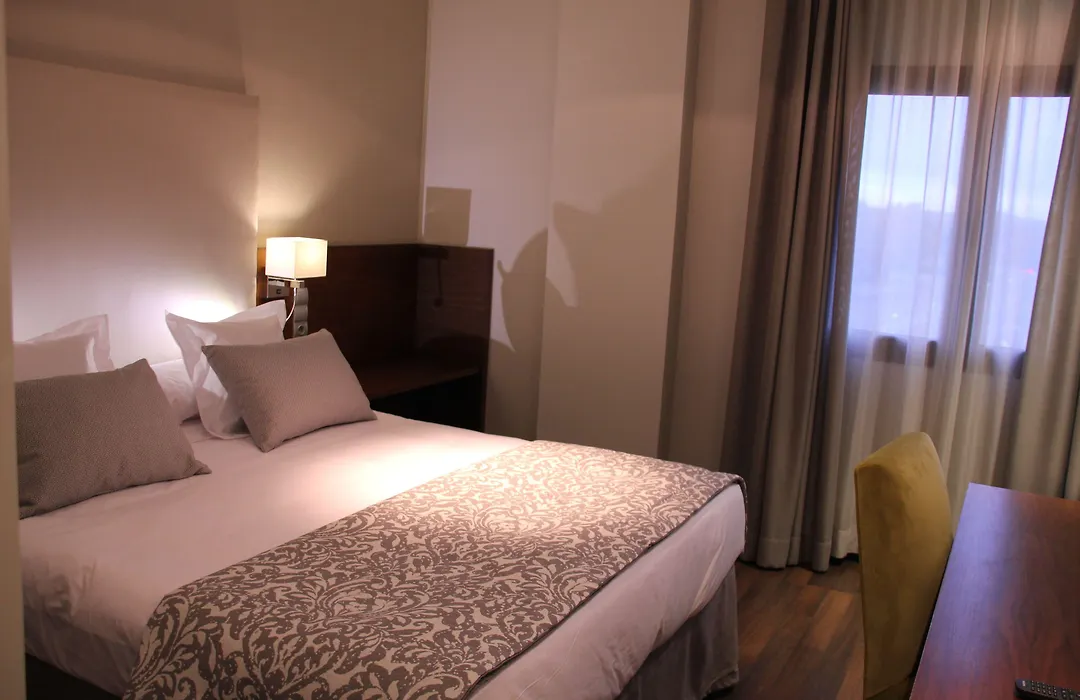 Hotel Parque Real-1