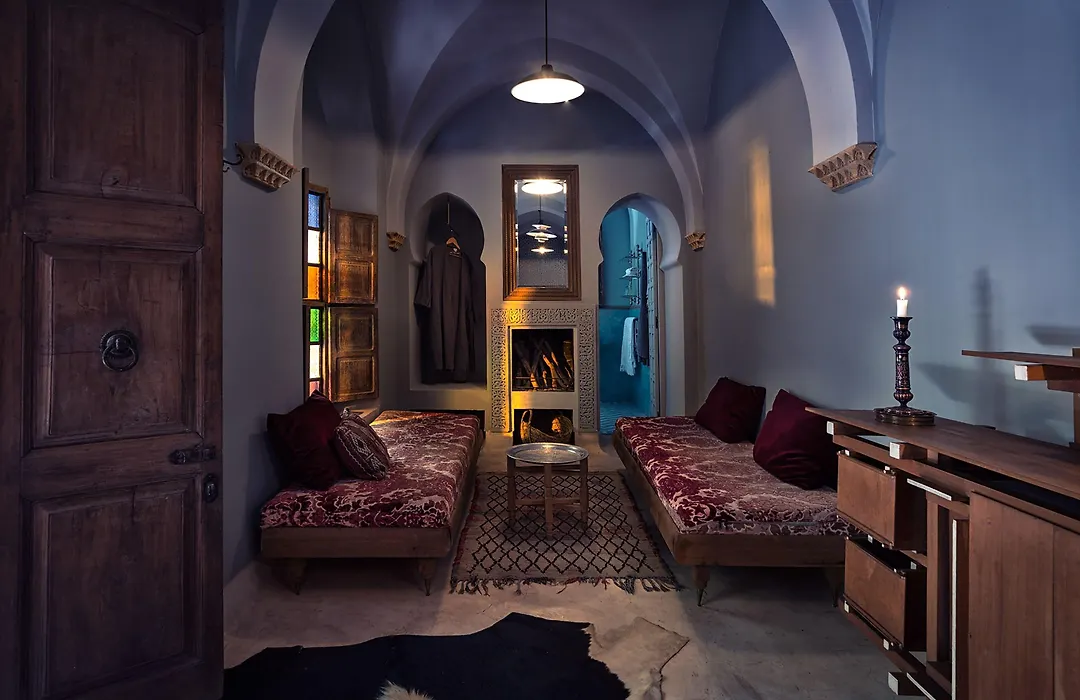 Riad Kbour & Chou-1