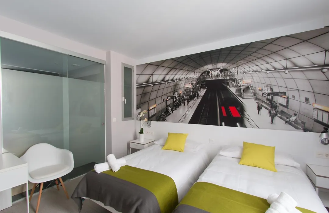 Bilbao City Rooms-1