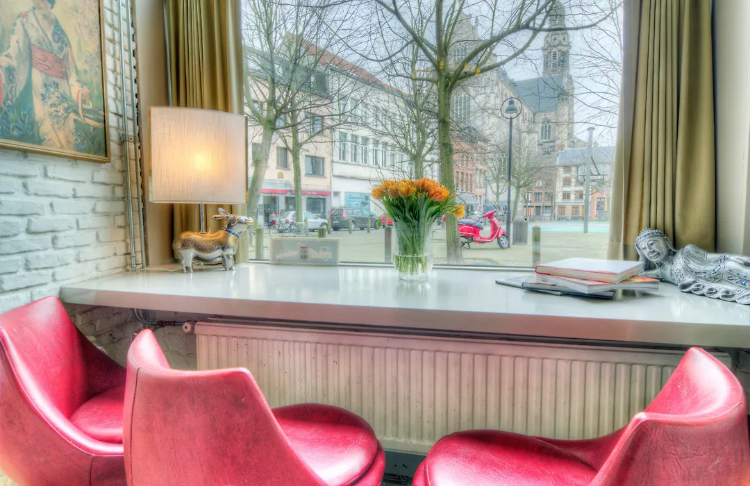 Hotel Urban Dreams-1