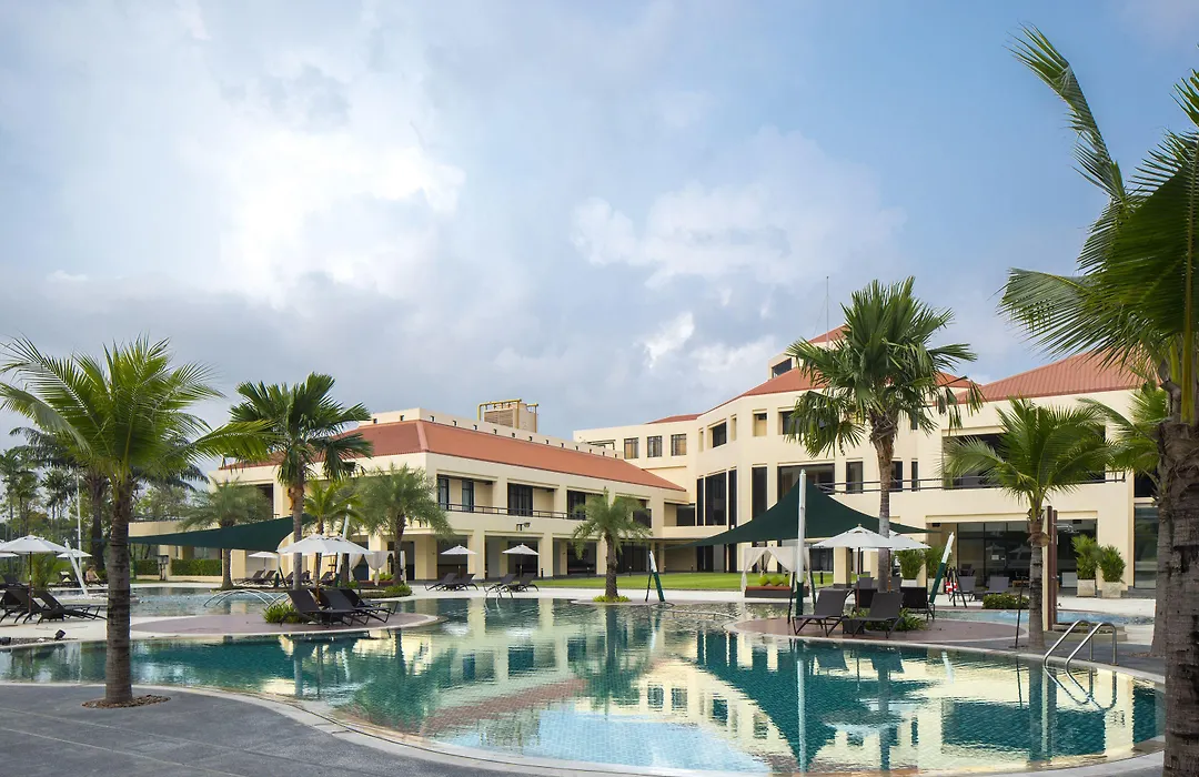 Eastin Thana City Golf Resort Bangkok Free Scheduled Shuttle From Hotel To Suvarnabhumi Airport-1