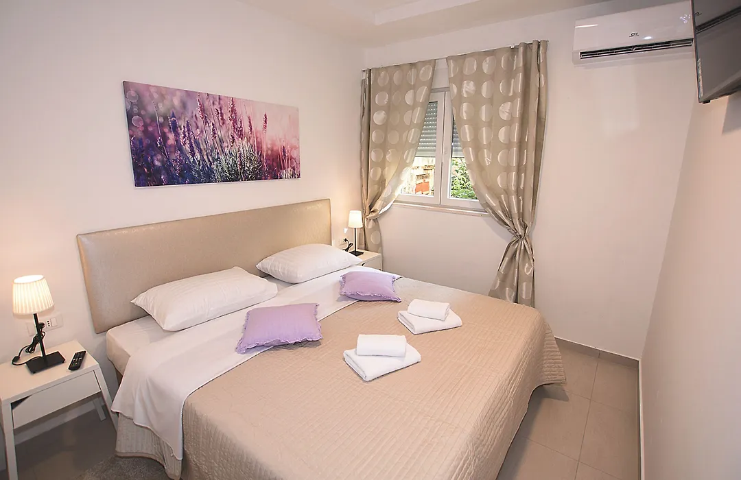 Downtown Boutique Hostel-1