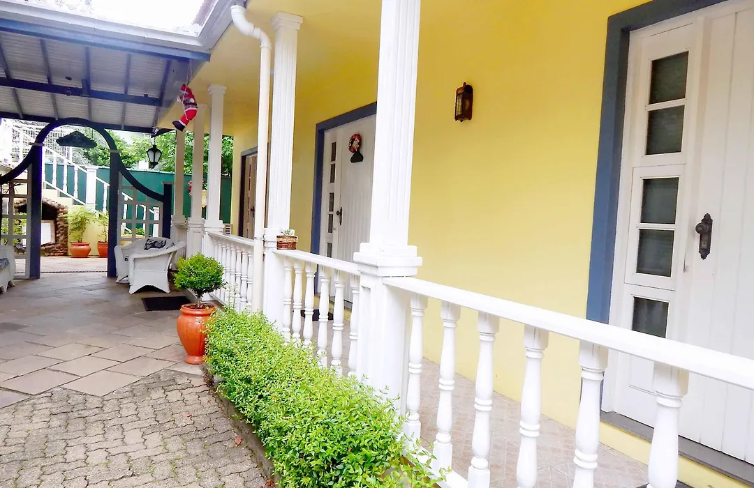 Apartamentos Sulla Collina Centro de Gramado localizado próximo da rua Coberta-1