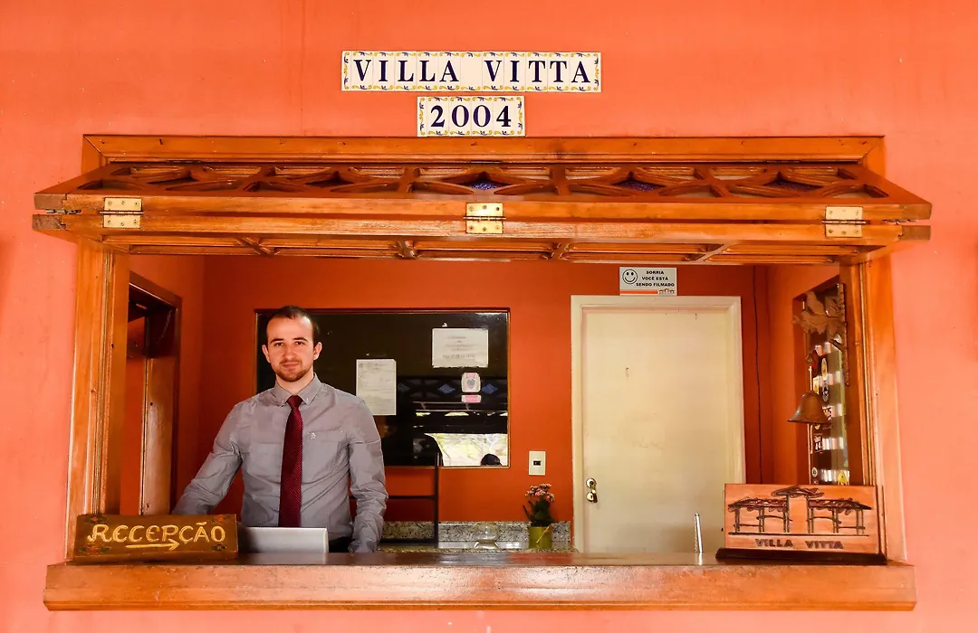 Bella Villa Vitta-1