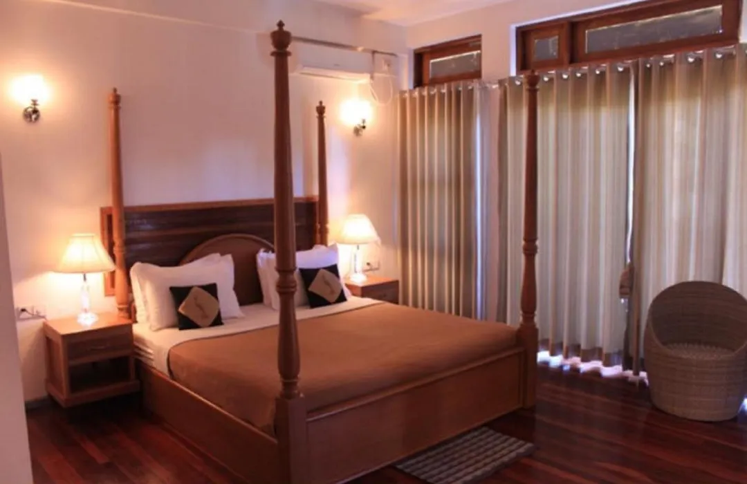 Peacock Lodge-1