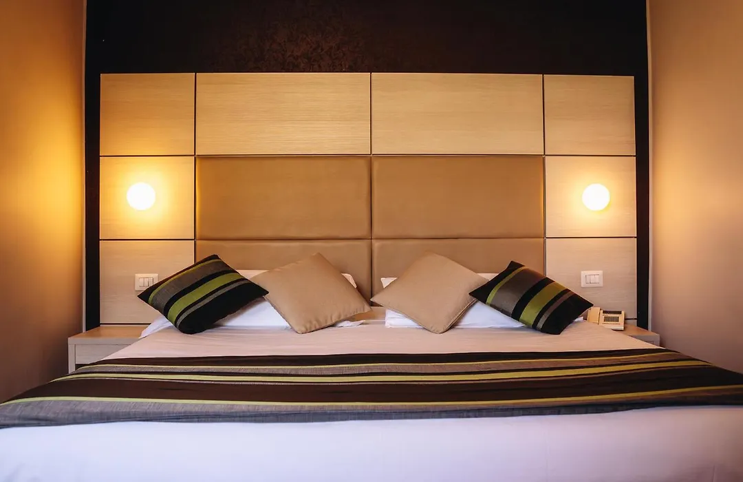 Hb Aosta Hotel & Balcony Spa-1