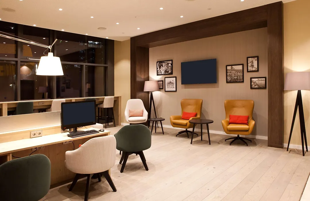 Hampton By Hilton Berlin City East Side Gallery-1