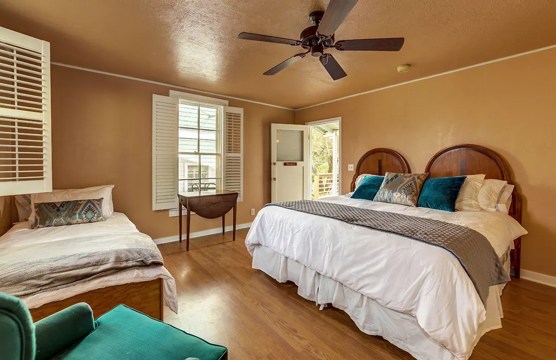 Carlisle Garden Suites-1