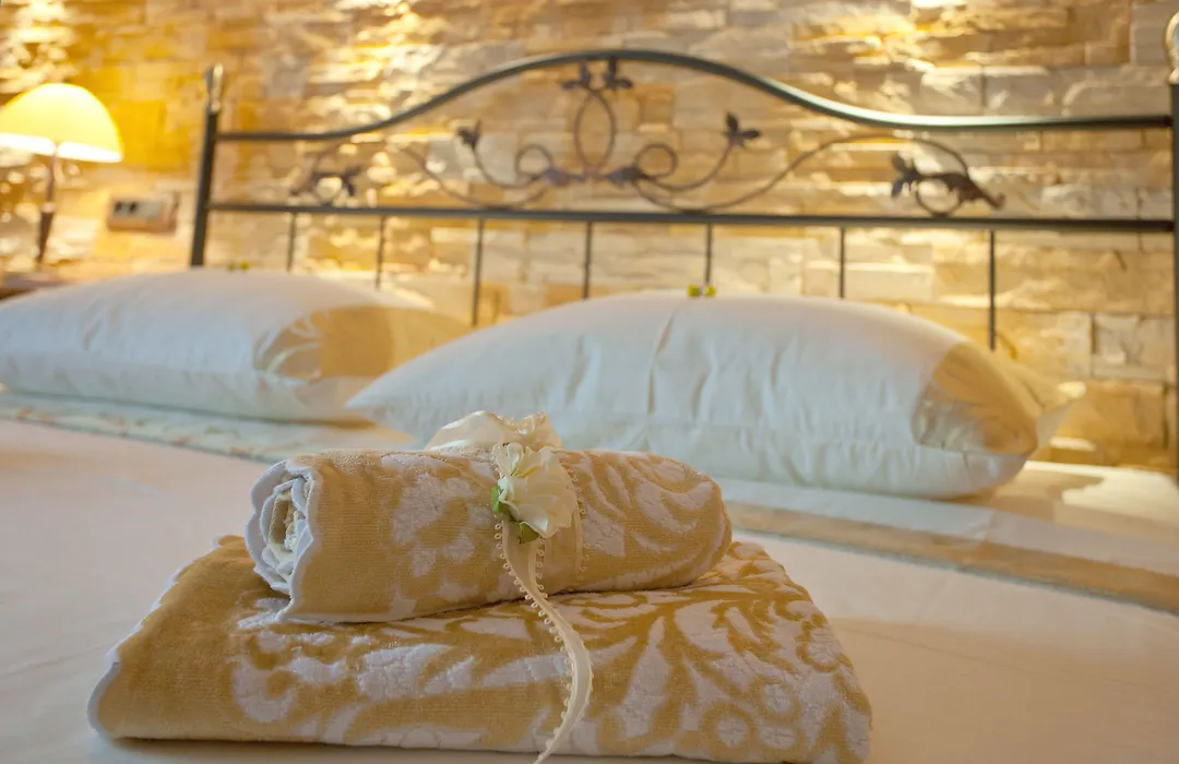 Unique Luxury Rooms-1