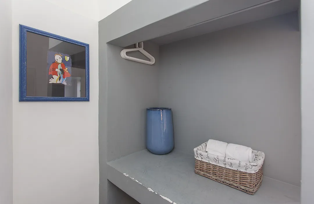 5 Sins Chiado Hostel-1