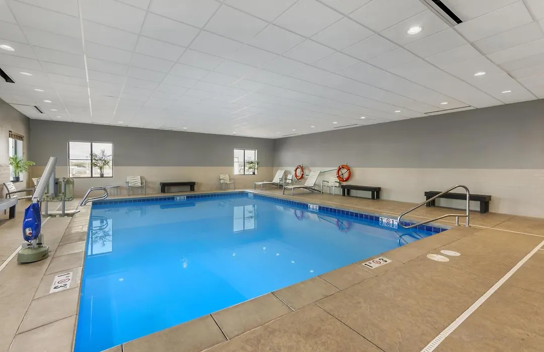 Best Western Plus Williston Hotel & Suites-1
