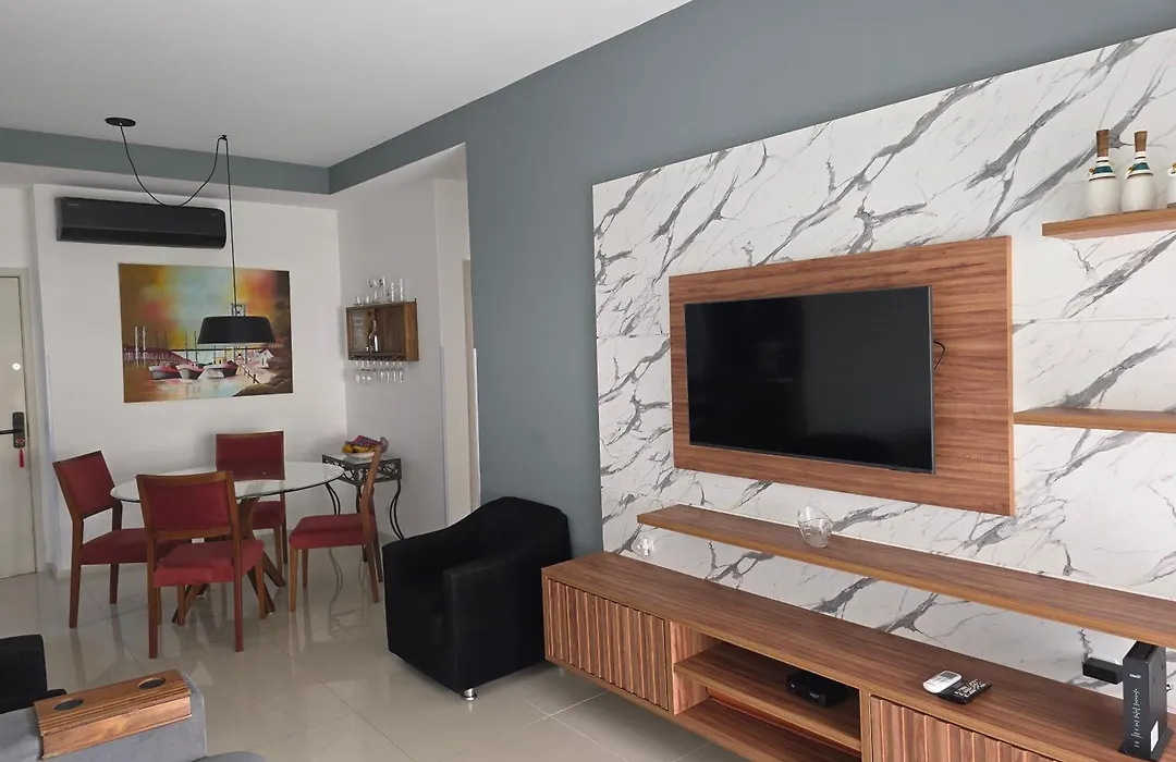 Apartamento na Praia do Campeche-1