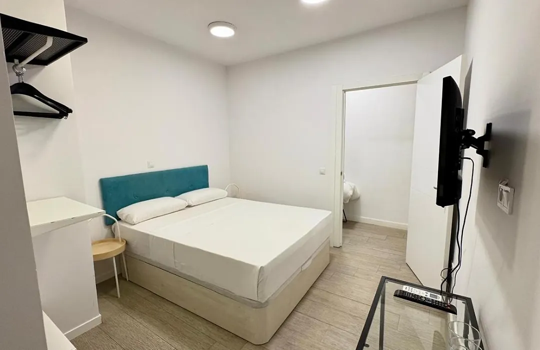 Good Stay Rooms-1