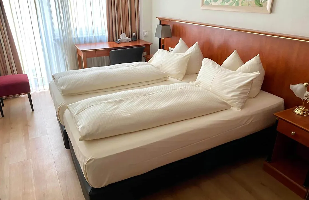 Hotel Condor-1