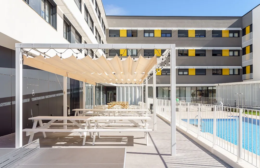 Residencia Universitaria Resa Campus Málaga-1