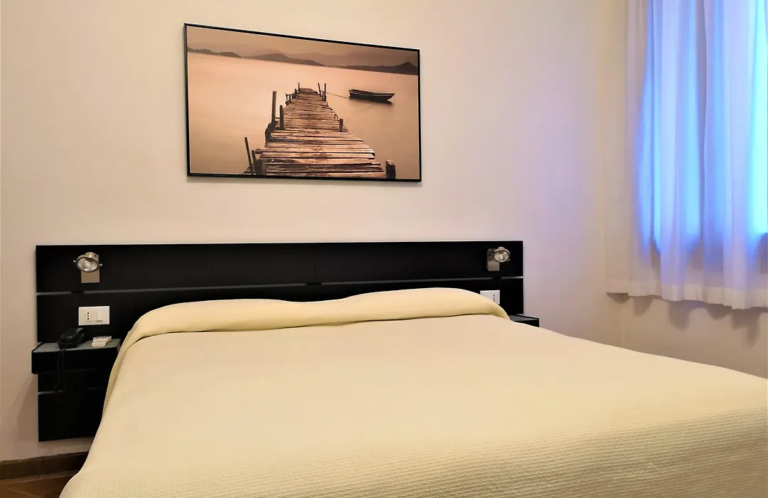 Hotel Rossi-1