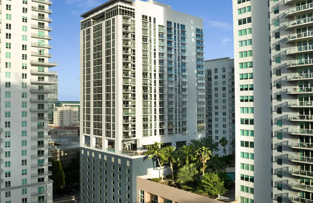 Yotelpad Miami-1