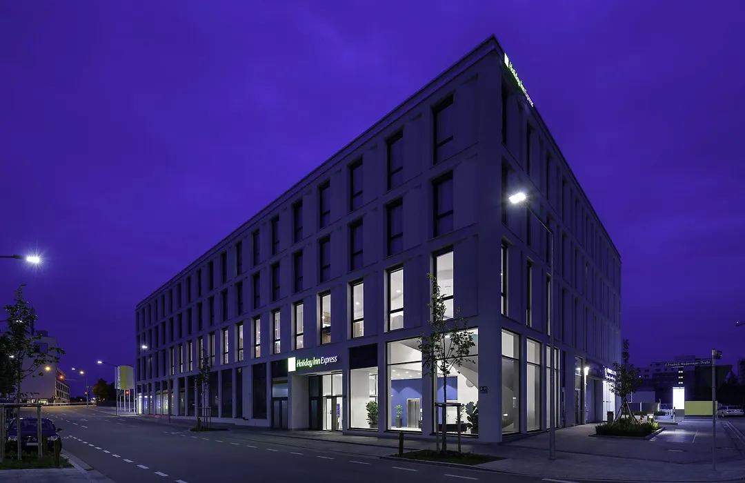 Holiday Inn Express - Regensburg By Ihg-1