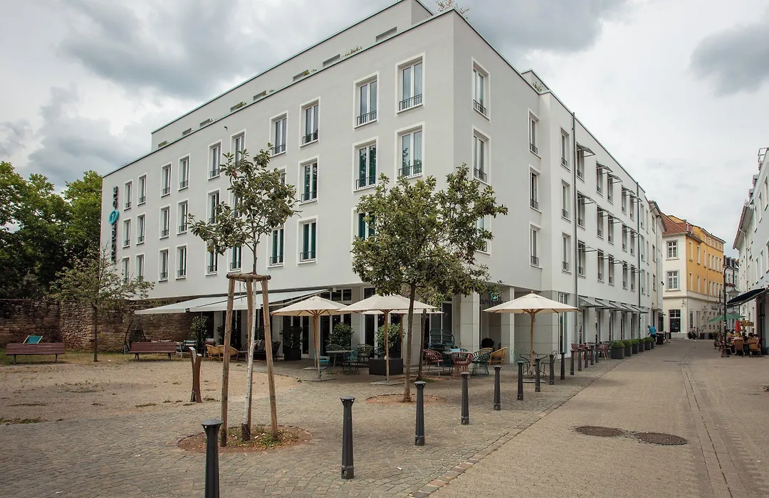 Motel One Saarbruecken-1