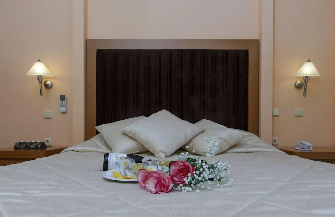 Hotel Tolo-1